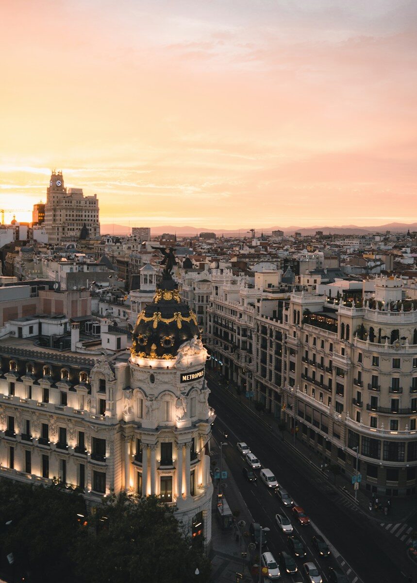 contaminación que provoca riesgo climatico seguros hogar 2026